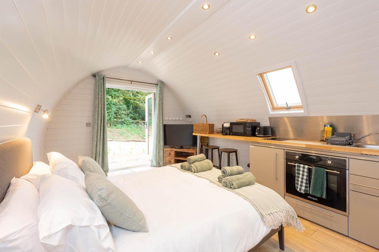 Ramsden The Plough Inn Cabins מראה חיצוני תמונה