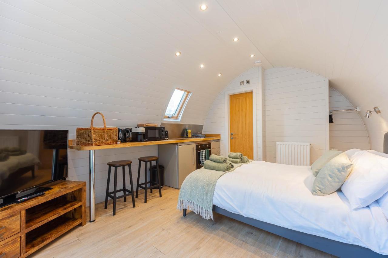 Ramsden The Plough Inn Cabins מראה חיצוני תמונה